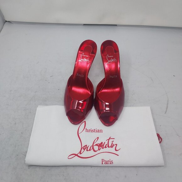 CHRISTIAN LOUBOUTIN Me Dolly Patent Leather Black Heel Sandal - Picture 7 of 16